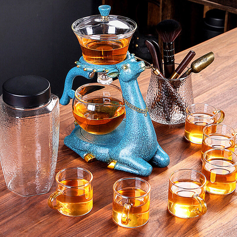 Clear glass teapot