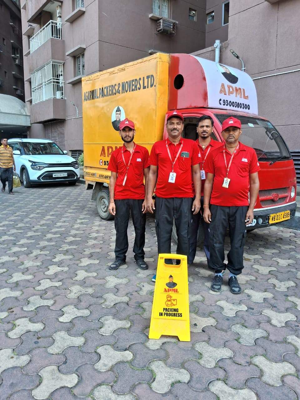 movers in Singapore