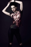 MODELING POSES FOR BEGINNERS IN INDIA