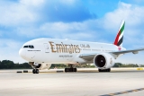 How do you connect with Emirates customer service?